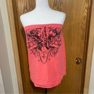 New without tags cute pink and black tube top with gems on it